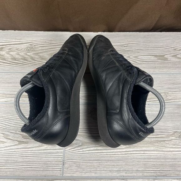 Reebok Classic Black Low Top Sneaker Shoe Womens Size 8.5 - Picture 10 of 11